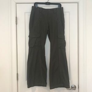 DKNY Jeans Active Cargo Pants in Khaki
